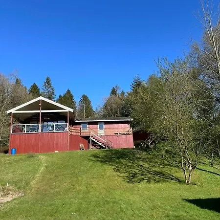 Scenic Hilltop Retreat For 14 布赖斯楚普